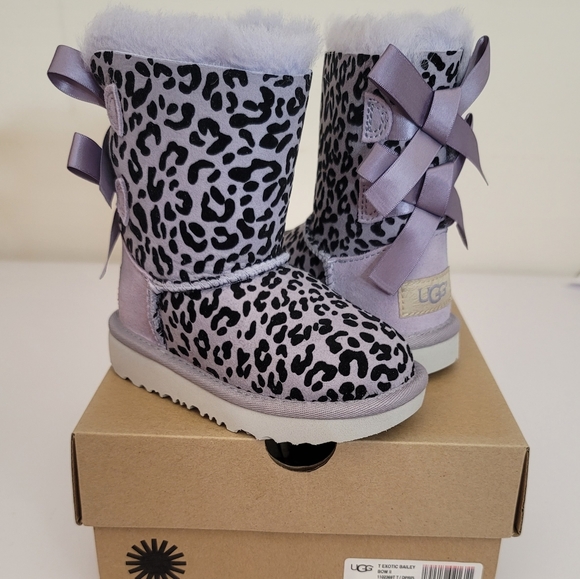 Ugg Toddler Exotic Bailey Bow II Boot - Picture 2 of 7
